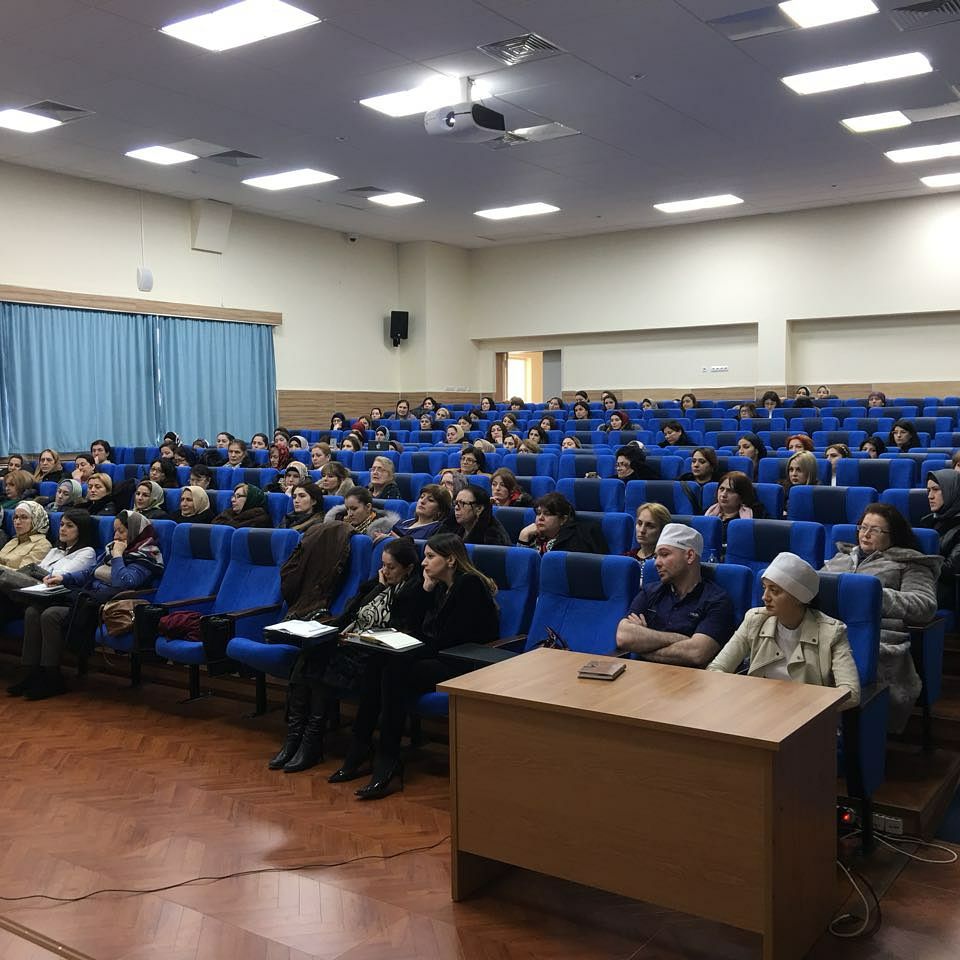 Тренинг для сотрудников родовспомогательных профессий республики Дагестан