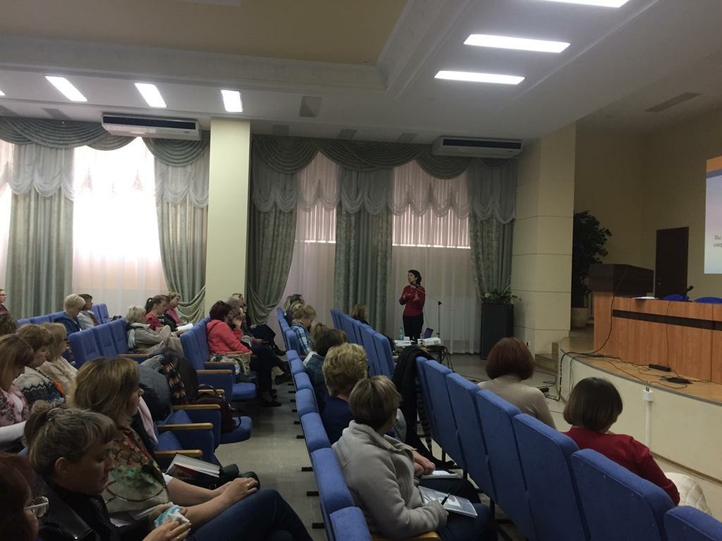 Состоялся образовательный курс «Взаимодействие с пациентом в ситуации перинатальной потери» в Ижевске