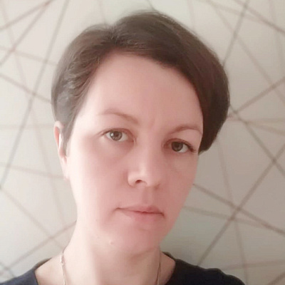 Никонова Елена